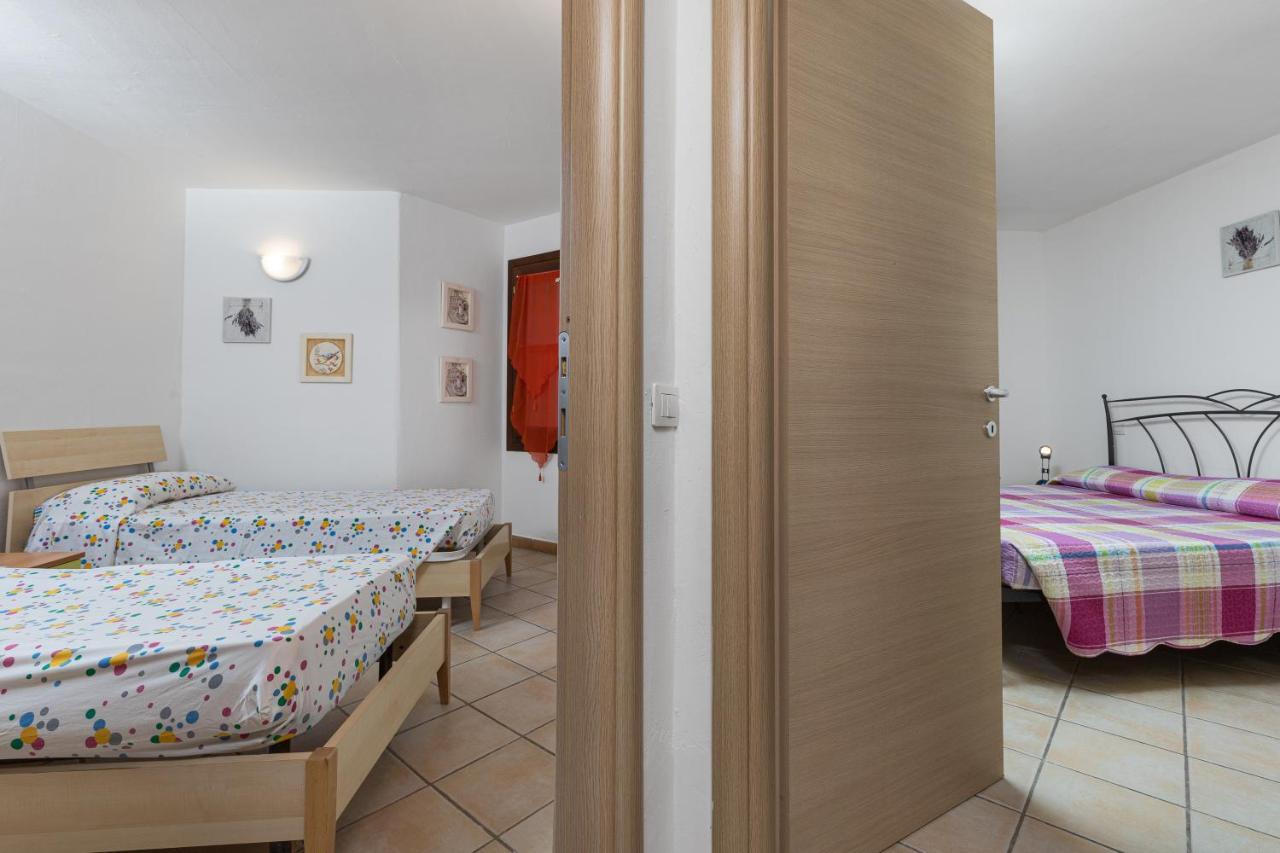 Appartamento Trilo Orizzonti 20 Golfo Aranci Esterno foto